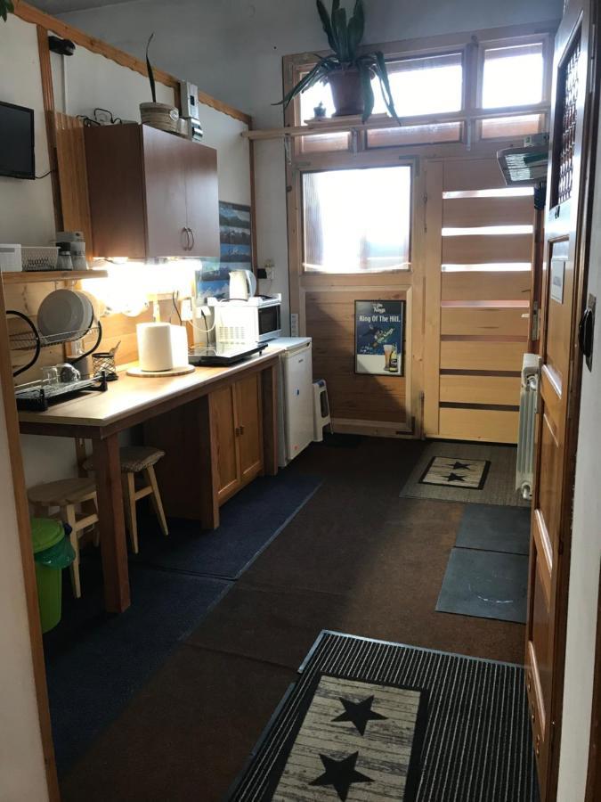 Camping Zakopane Willa Skoczek Oferta Nie Dotyczy Noclegu W Pokoju ,W Namiocie Reczniki Woda Mineralna , Koldra Poduszki Lub Spiwory 외부 사진